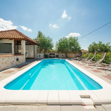 Hotel Olive Garden Ladevci