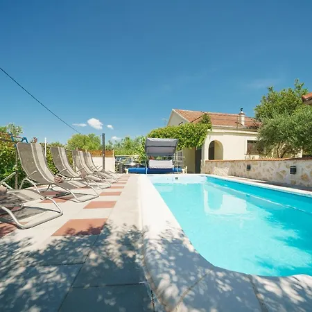 Olive Garden Hotel Ladevci
